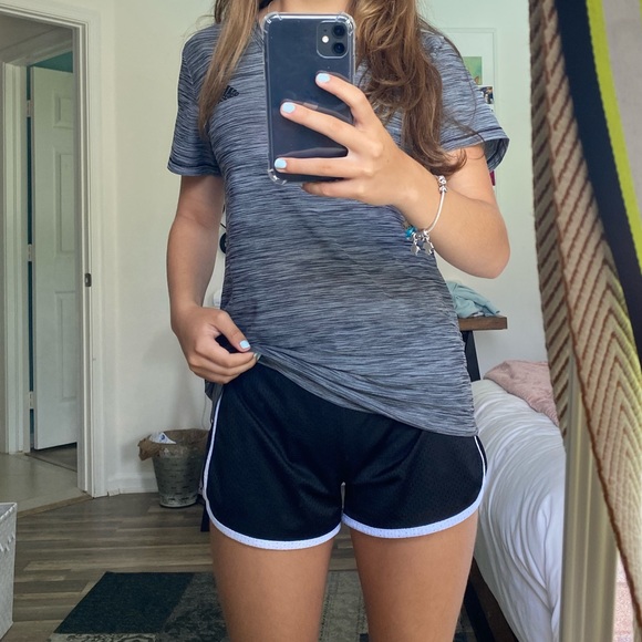 SPORT SHORTS - Picture 5 of 10